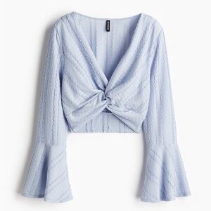 H&M nwt size XL divided Light Blue Flared Sleeve Blouse TWIST-DETAIL CROP TOP